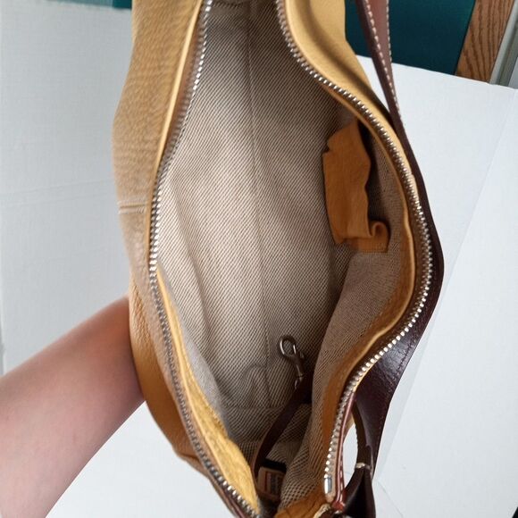VTG Dooney & Bourke All Weather Mustard Yellow Leather Pebble Shoulder Bag Y2K - Picture 12 of 16